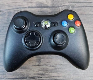 Microsoft Xbox 360 Wireless Controller Black 1403 (NO BATTERY COVER) T47 - Picture 1 of 5