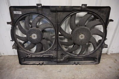 Conjunto de motor ventilador de refrigeración eléctrico AUDI A4 A5 2.0T 2013-2016 GENUINO Foto 1 de 4