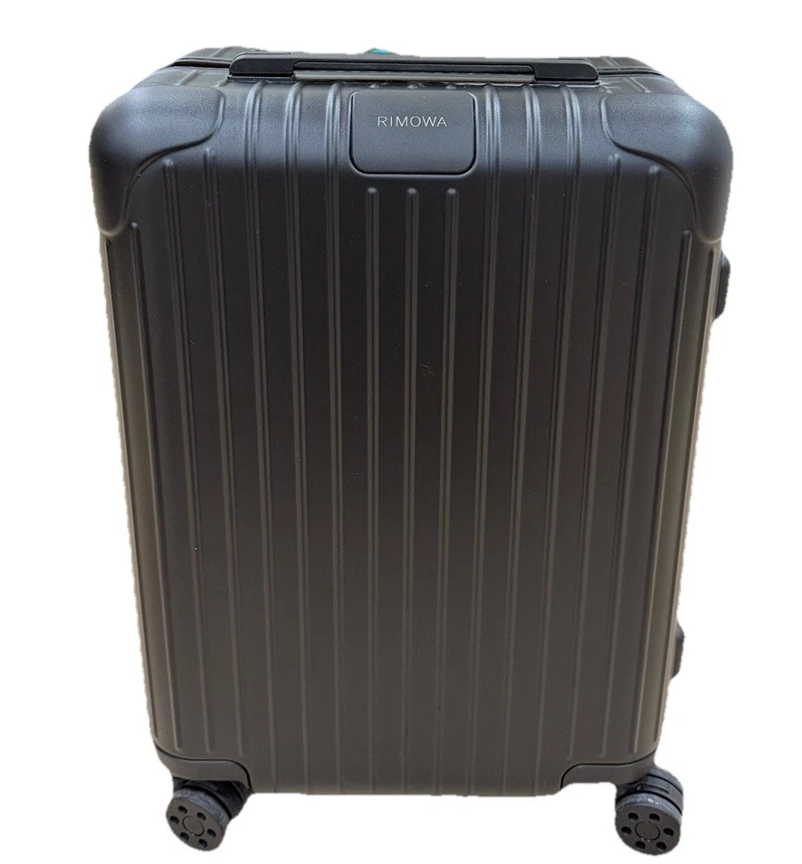 RIMOWA Polycarbonate 19