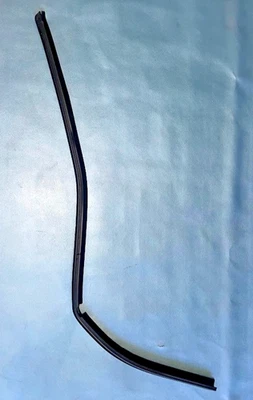 Ventana de puerta trasera derecha punta meteorológica - 124-735-02-65 - para Mercedes-Benz 260E y más Foto 1 de 4