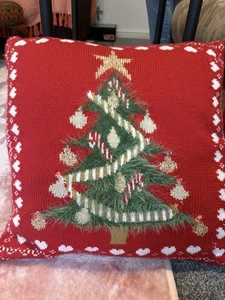 Leuchtender Weihnachtsbaum Weihnachtskissen Kissen LED gestrickt flauschig neu mit Etikett - Bild 1 von 4
