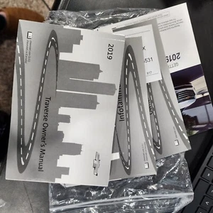 2019 chevrolet traverse owners manual full set - Picture 1 of 2