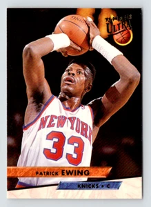 Tarjeta Fleer Ultra 1993, #127 Patrick Ewing Salón de la Fama, New York Knicks - Imagen 1 de 3