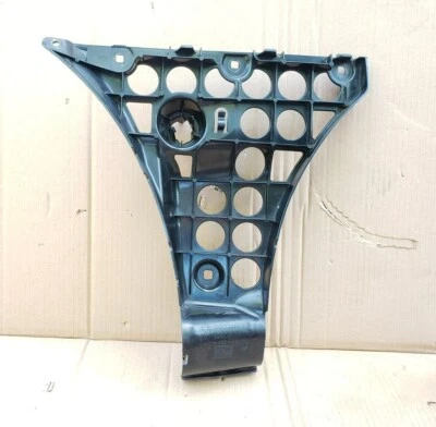 Soporte de montaje de parachoques trasero izquierdo BMW 530i 525i 2004-2007 51127033715 OEM Foto 1 de 4