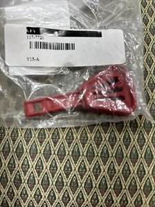 GENUINE OEM TORO PART # 117-7728 IGNITION KEY FOR TORO SNOWTHROWERS - Picture 1 of 1