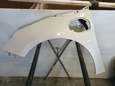 16-19 Chevrolet Volt Driver Left Front Fender [140X/G1W ABALONE WHITE] 12012984 - Image 1 of 4