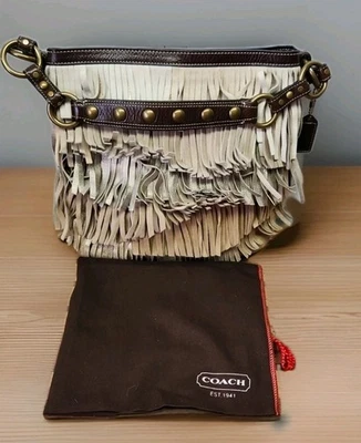 Bolso de hombro COACH #9155 con flecos beige gamuza cuero detalles de latón Foto 1 de 4