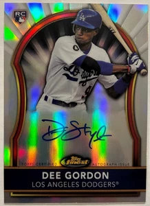 2011 Finest Dee Gordon Autographed Rookie Card.   Card #82 and numbered 445/499. - Picture 1 of 2