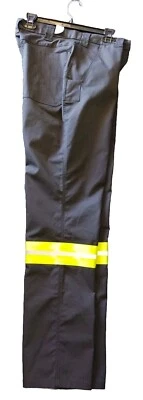 2 Pairs Of Cintas Men 32x34 Gray Light safety Viz Stripe Straight Leg Work Pants - Image 1 of 4