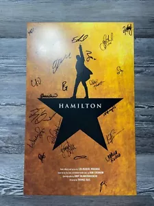 HAMILTON CAST FIRMATO, BROADWAY WINDOW CARD/POSTER - Foto 1 di 9