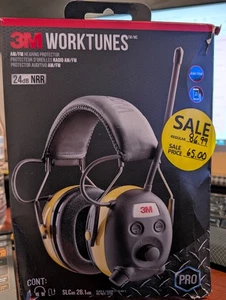 3M WorkTunes AM/FM Hearing Protector, Noise Reduction Rating (NRR) 24 dB, Radio - Picture 1 of 17