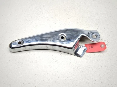 01-09 Puntales de soporte para guardabarros trasero derecho Honda VT750 Shadow Spirit Foto 1 de 4