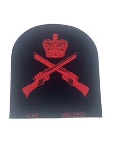 Royal Marines Platoon Weapons Instructor Embroidered Red on Black Patch No3 - Picture 1 of 2