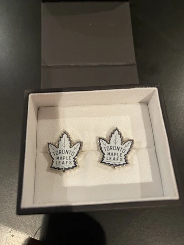 Toronto Maple Leafs Cufflinks - Brand New Cover