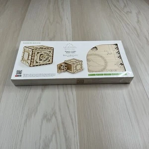 UGEARS 100% BRAND NEW & SEALED! Safe Box Mechanical Wooden Model KIT 3D Puzzle! - Picture 1 of 7