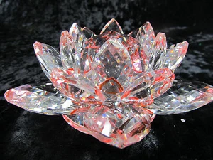 Große Vantage inspirierte 5" mehrfarbige K9 Kristall Lotusblume - Bild 1 von 1