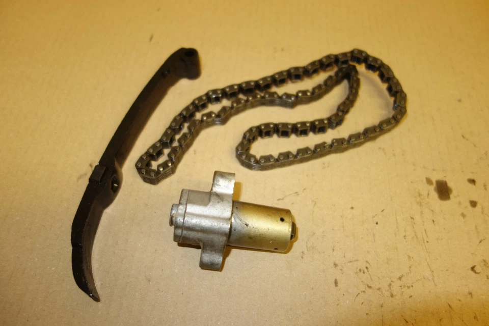 Suzuki GN 250 GN250 árbol de levas tensor motor dañado Foto 1 de 4