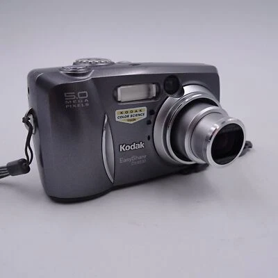 Kodak EasyShare DX4530 Digitalkamera Digicam Silber Grau 5.2 MP Teildefekt - Bild 1 von 4