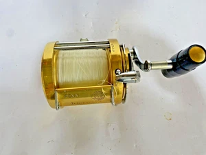Penn Reel International Tournament II Gold 50W Big Game - Picture 1 of 8