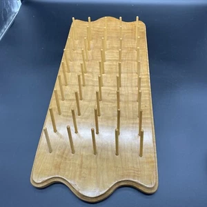 wall mount THREAD RACK Wooden 45 pegs - vintage 1970’s - Picture 1 of 7