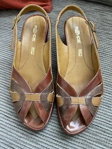 Womens shoes size 4.5. Rohde make. Wedge sandal. Browns. Fab condition. Bargain - Picture 1 of 10