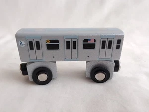 Municipals MTA Train Car R Line Wood Subway Car New York City 2013 - Bild 1 von 6