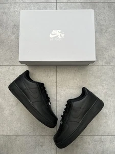 Nike Air Force 1 Low LE Black (GS) 'Triple Black' - UK 6 EU39 - Bild 1 von 7
