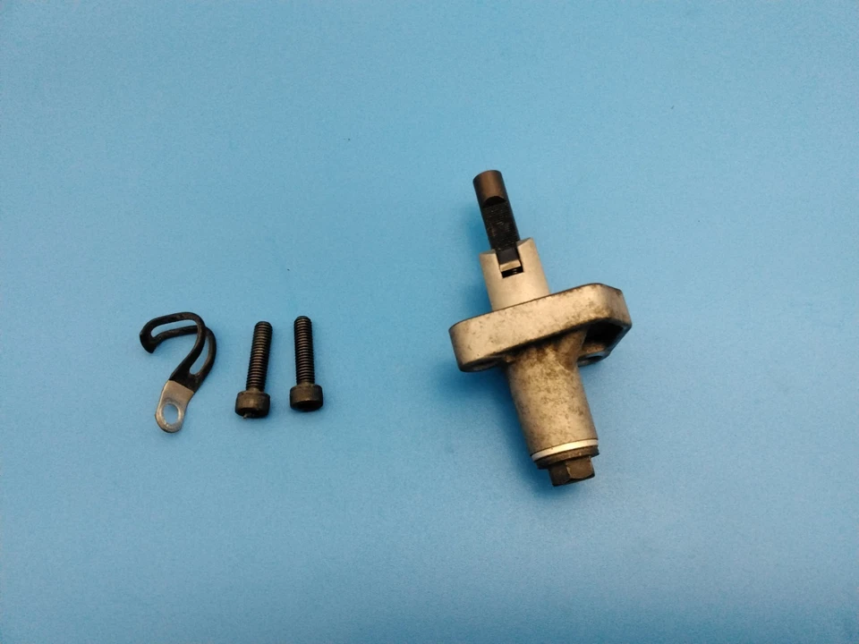 Tensor de cadena delantero SV 650 V-Strom Suzuki DL650 SV650 2004-2020  Foto 1 de 4