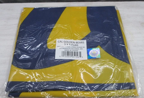 Official NCAA California Golden Bears 3' x 5' Flag with Grommets Cover
