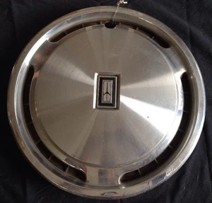 Oldsmobile Firenza Wheel Cover hubcap 13" Cap 1982 1983 1984 1985 1986 1987 OEM - Picture 1 of 1