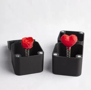 Love Rose Surprise Gift Box - Fun Prank, Office Desk, Home Decor Valentine’s Day - Picture 1 of 6