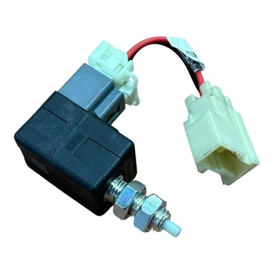 Conjunto interruptor freno original Hyundai KIA 9381026R0AQH Foto 1 de 4
