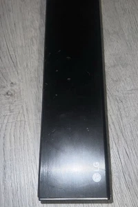 LG SH4 Bluetooth Sound Bar 2.1 Channels 300W with 2 HDMI USB Working 2016 No sub - Picture 1 of 7
