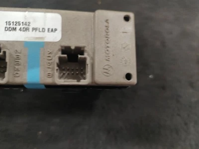 Interruptor de puerta delantera Driver's Opt JF4 03-06 AVALANCHE 1500 463645 Foto 1 de 4