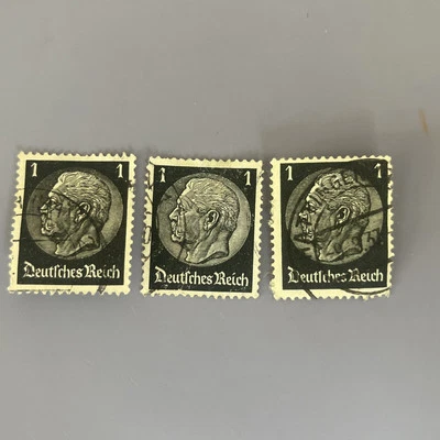 German postage Stamps . 1 Deutsche reich, very rare,  black. Three Stamps . - Image 1 of 4