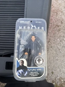 Mezco - Heroes - Future Hiro Nakamura Actionfigur - 2008 Con Exclusive LESEN - Bild 1 von 6