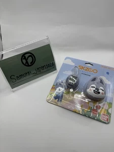 Stray Kids SKZOO TAMAGOTCHI & ESTUCHE SET Bandai Wolf Chan /NUEVO JAPÓN SIN TARJETA FOTOGRÁFICA - Imagen 1 de 2