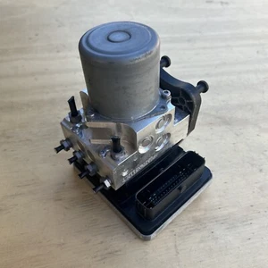 Genuine Mercedes OEM C200 ABS control unit module brake A2059006244 A2059005944 - Picture 1 of 5