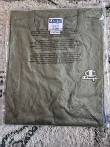 Champion Classic Script Logo T-Shirt Gr. XL oliv/weiß IN PLASTIC MIT ETIKETT - Bild 1 von 3