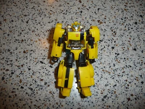 Transformers Legacy Animated Universe Bumblebee 5.5" Action Figure - NICE! - Picture 1 of 10