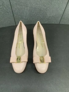 Salvatore Ferragamo scarpe donna Vara fiocco pelle decolte basse beige taglia 5 - Foto 1 di 11