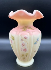 Vaso libellula floreale melone fascia gialla arabella birmano Fenton 6,5” firmato - Foto 1 di 8