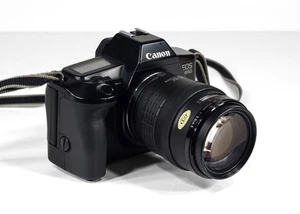 Canon EOS 650, 35mm Film Camera w/ EF 35-105mm 1:3.5-4.5 Lens, Case - Picture 1 of 9