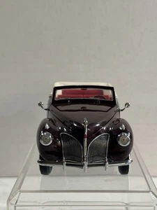 Franklin Mint 1941 Lincoln Continental Mark 1 Convertible 1:24 Scale Diecast Car - Picture 1 of 15