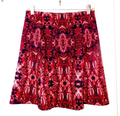 RENEE C. VIBRANT RED & NAVY BLUE LINED KNIT SKIRT  Size S - Image 1 of 4