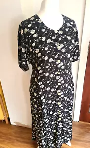 Vintage Black Floral Tie Back Tea Dress Size 30 1940s Wartime WW2 Style - Picture 1 of 5