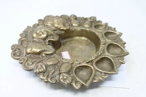 Antique Old Brass Heavy Casted Hindu Holy God Ganesha Engraved Tray Plate NH6592 - Picture 1 of 11
