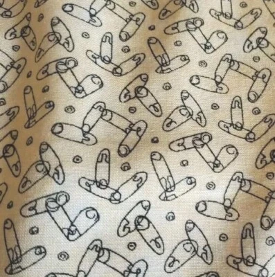 Sewing Fabric Moda Sandy Gervais Pieces Of My Heart Yellow Safety Pins 1.3yx45" - Image 1 of 2