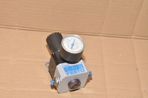 Festo LRP-1/4-10 (159502) Präzisions-Druckregelventil m. Manometer - Bild 1 von 1