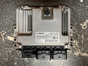 PEUGEOT 207 CITROEN C3 ECU PART No's 0281015847, 9674245180 - Picture 1 of 4